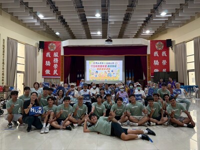 高雄大學游泳隊前進岡山榮家 樂齡運動促進青銀共融與防詐意識圖片